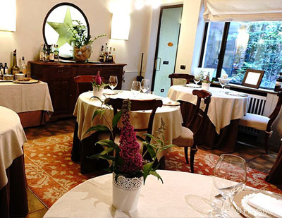 Ristorante con sala conferenze